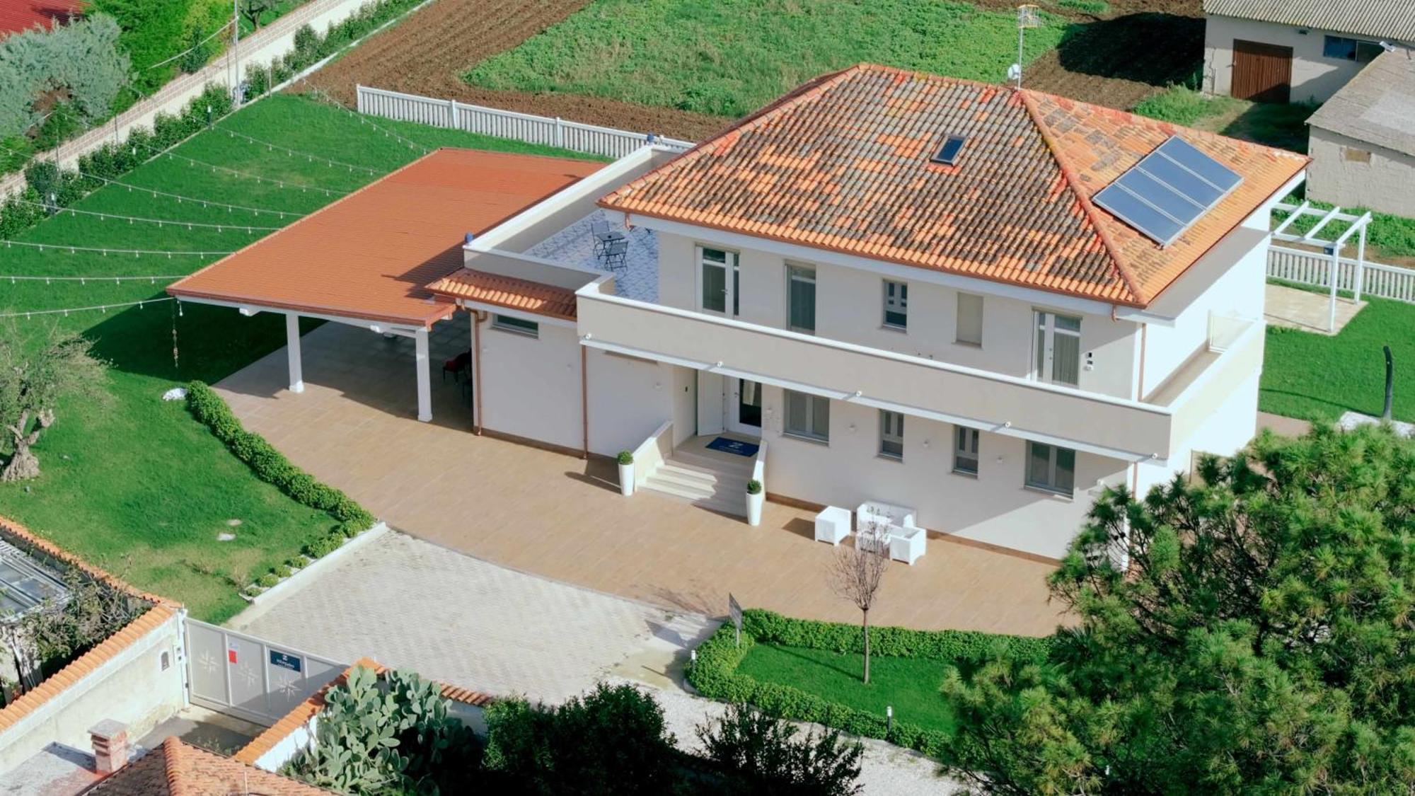 Villa Zefiro Suites & Events Battipaglia Exterior foto